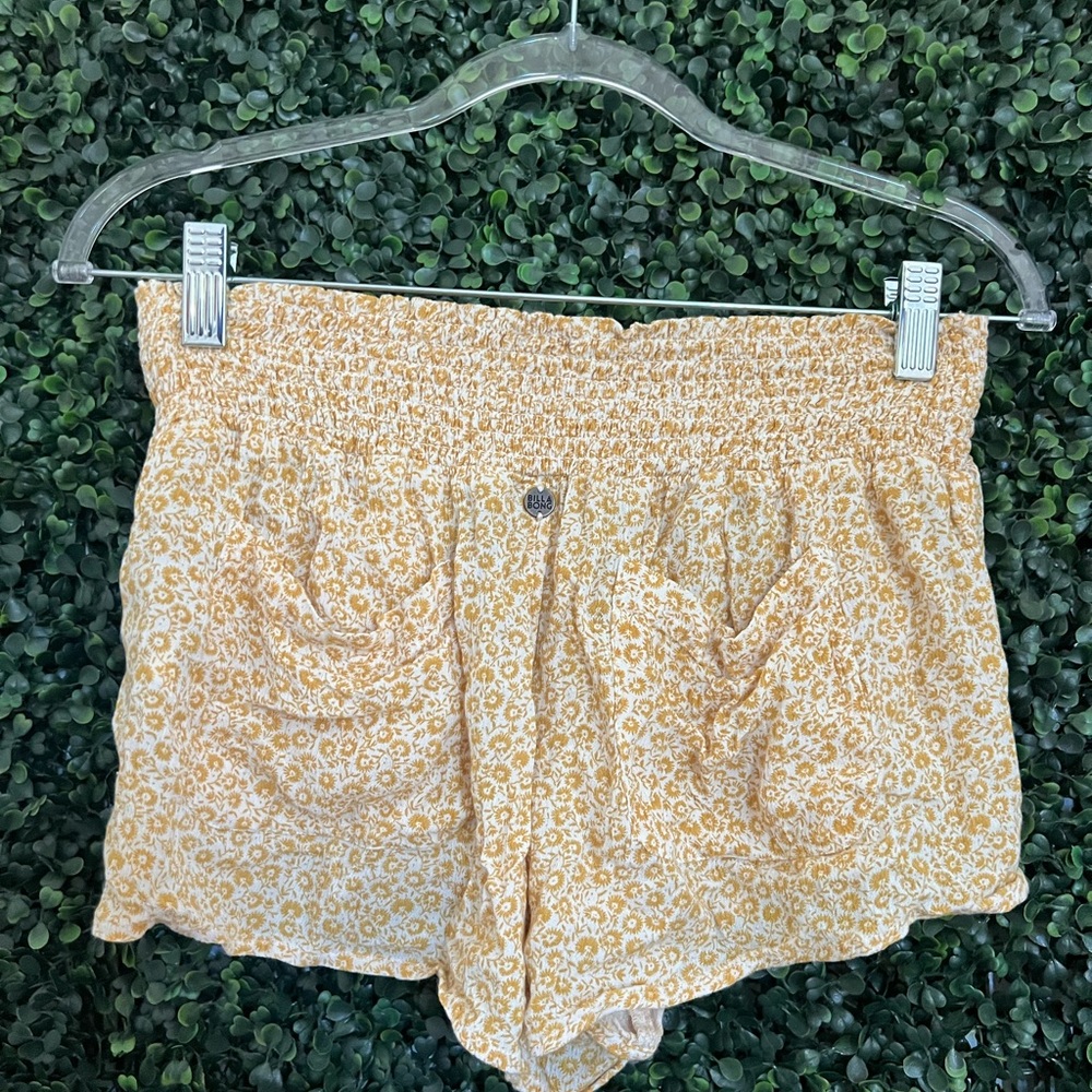 Billabong Floral Yellow Women's Shorts